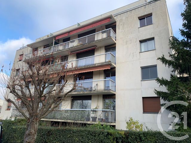 Appartement F4 à vendre - 4 pièces - 83.35 m2 - RUEIL MALMAISON - 92 - ILE-DE-FRANCE - Century 21 Beauharnais